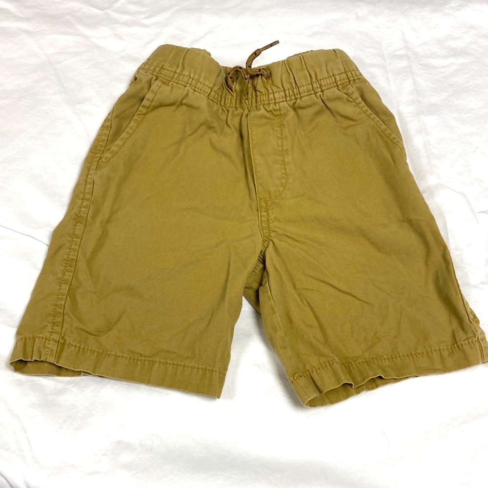 Nautica boys khaki shorts size 5